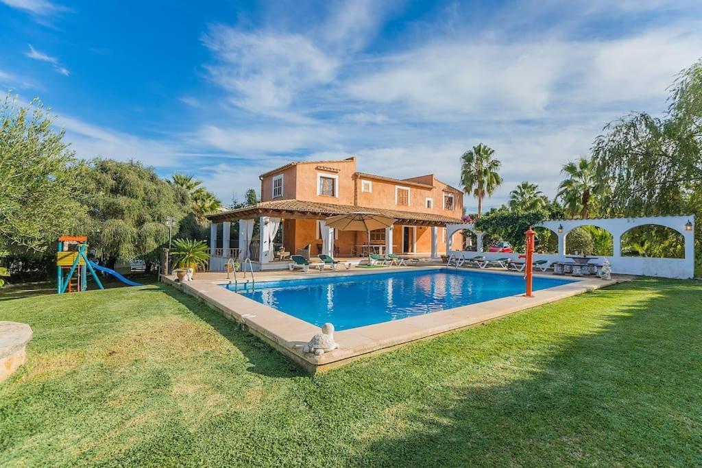 Villa Francisca By Sunvillas Mallorca 波连斯萨 外观 照片